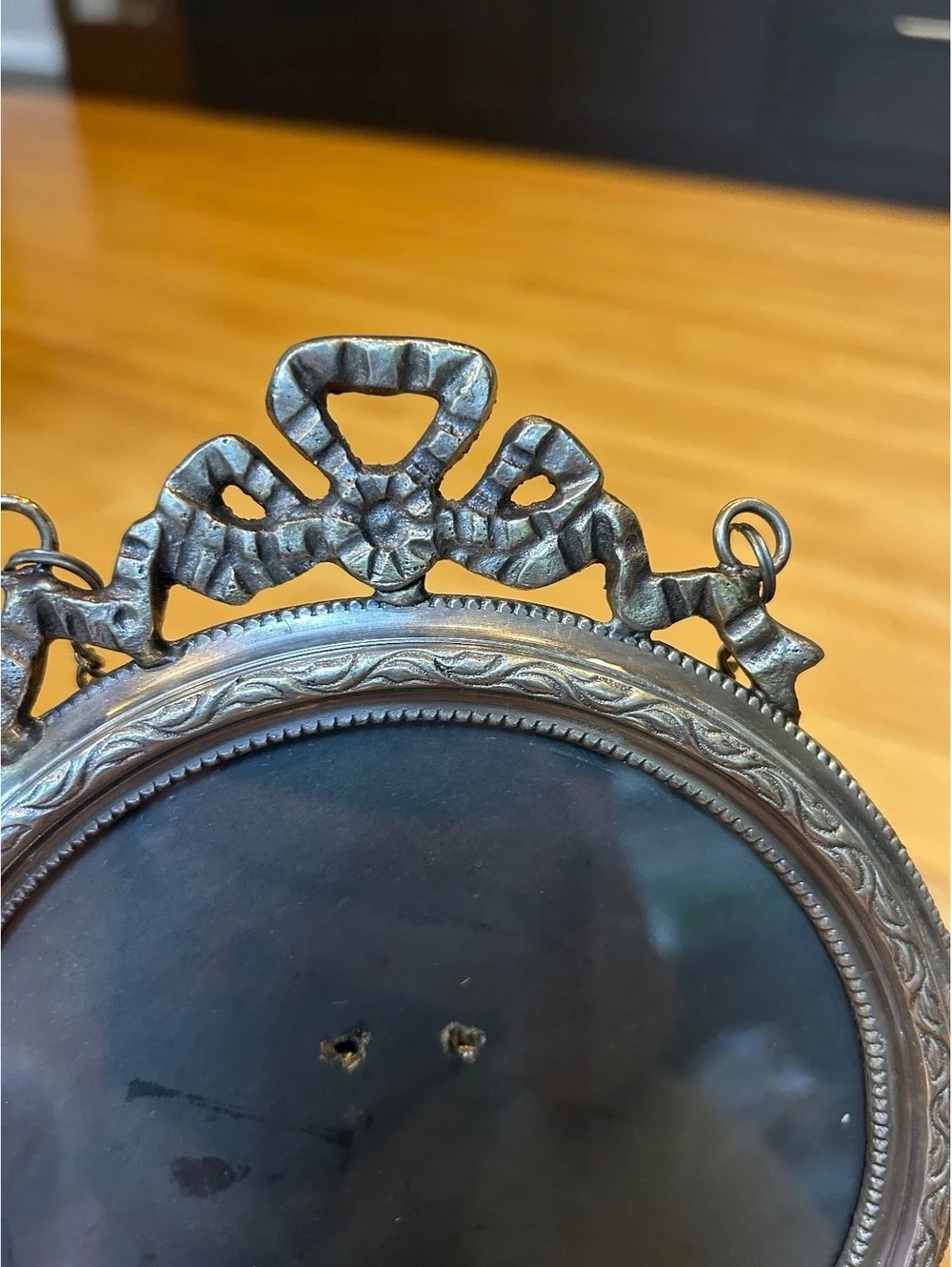 Vintage VTC Silver Tone Decorative Hanging/ tabletop Frame with Chain